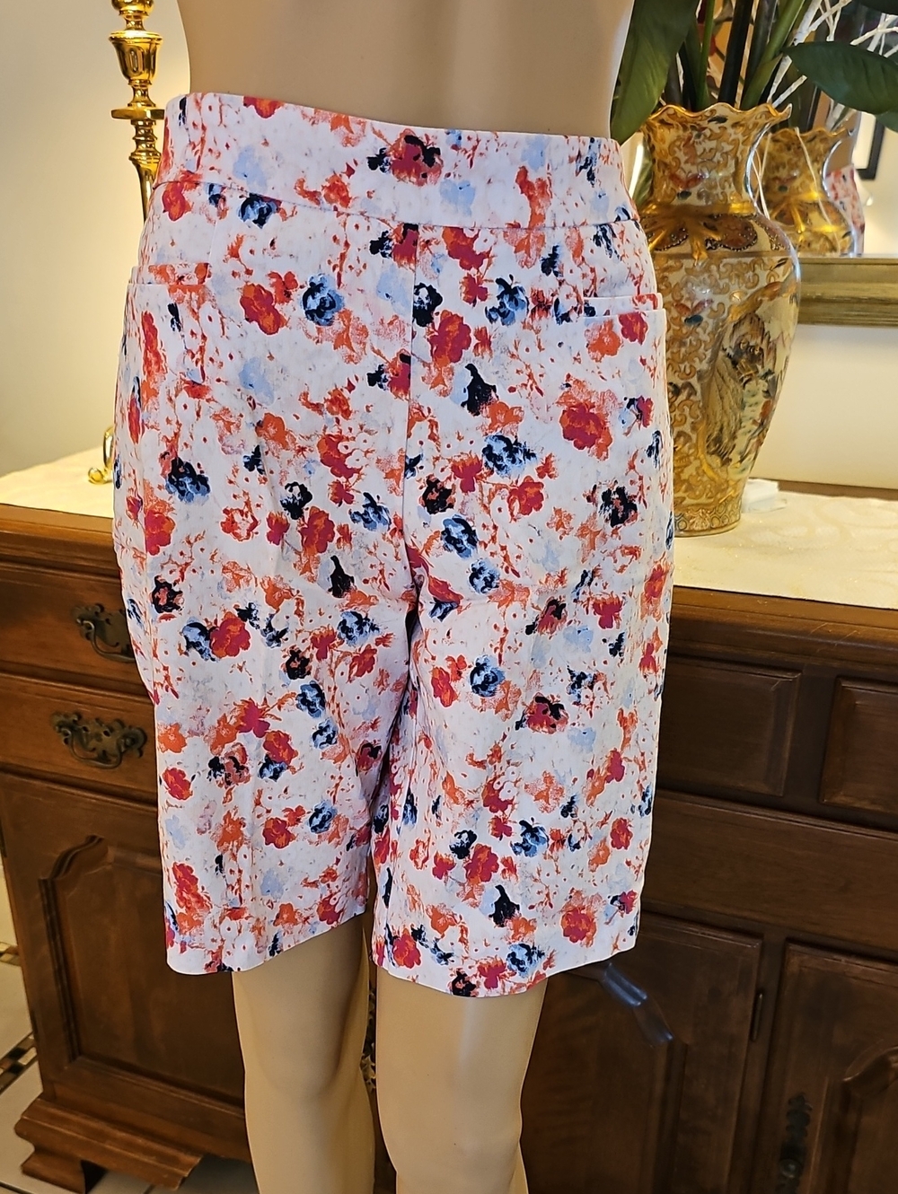 Time and Tru Floral Print Shorts